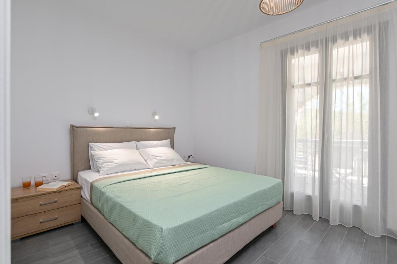 Aparthotel Vive Mare Plaka II Exterior foto